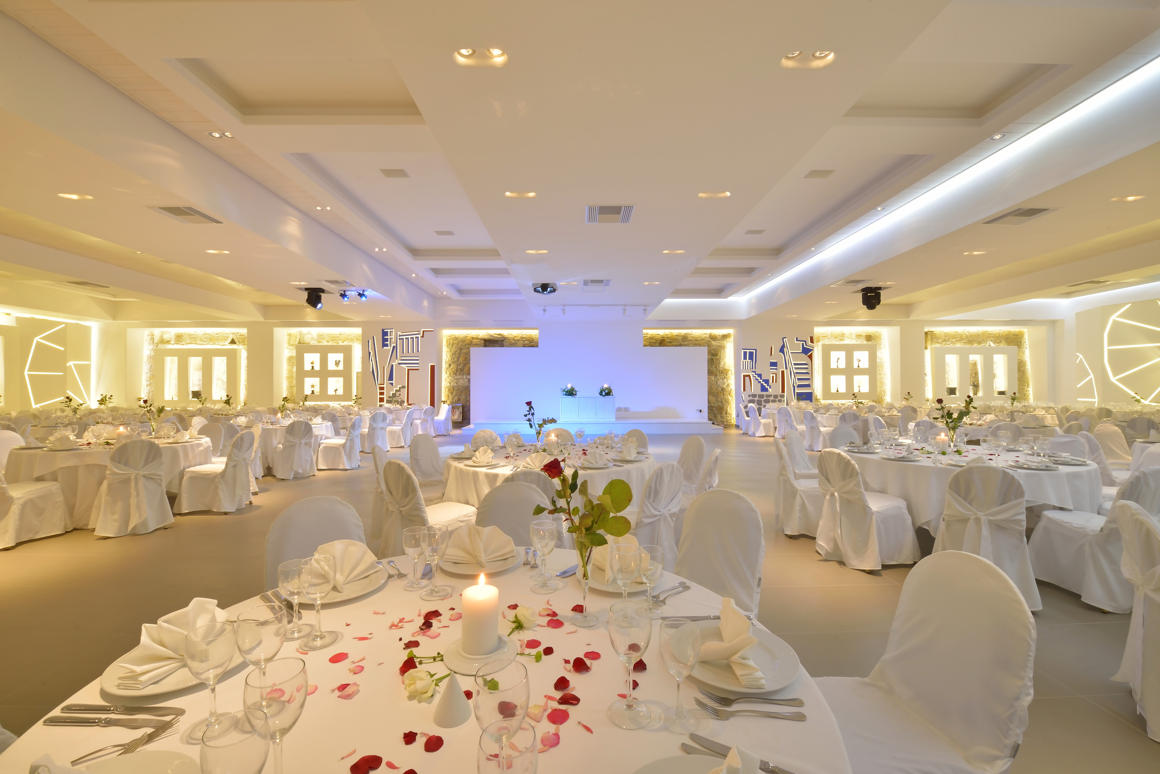 Book your wedding day in Saint John Mykonos Beach Resort